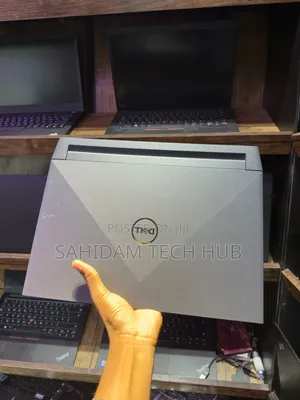 Laptop Dell G15 5510 16GB Intel Core i7 SSD 512GB