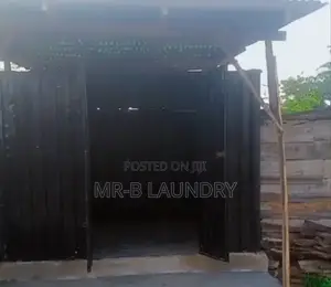 Shop Container for Sale, 700,000