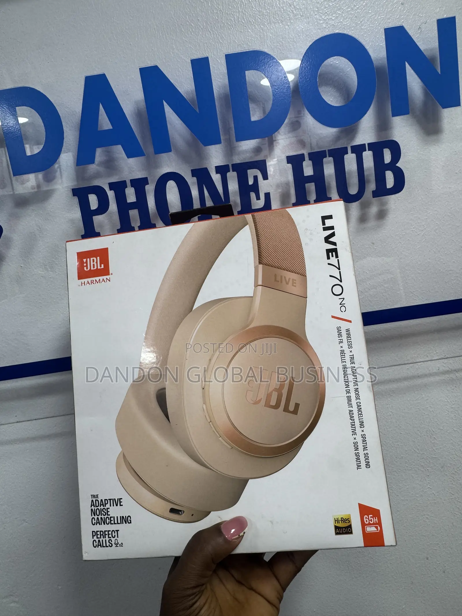 JBL Live 770