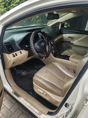 Toyota Venza Limited 2012 White