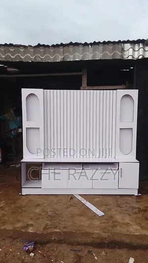 Razzy Furniture
