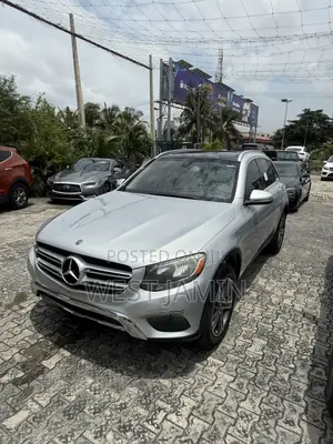 Mercedes-Benz GLC-Class 2018 Silver