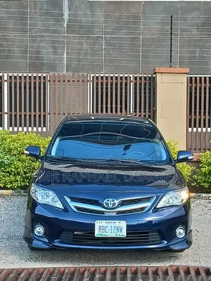 Toyota Corolla 2012 Blue