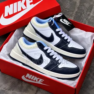 Nike SB Dunk