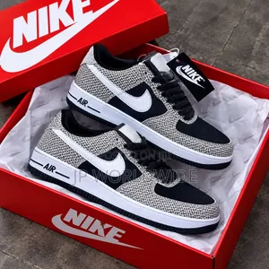 Nike SB Dunk