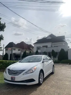 Hyundai Sonata 2012 White