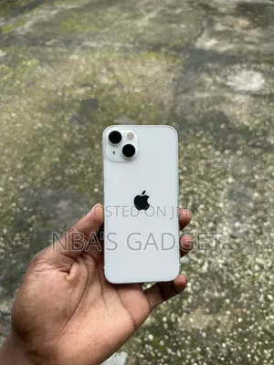 Apple iPhone 13 128 GB White