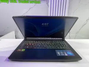 Laptop MSI Katana 15 16GB AMD Ryzen 9 SSD 1T
