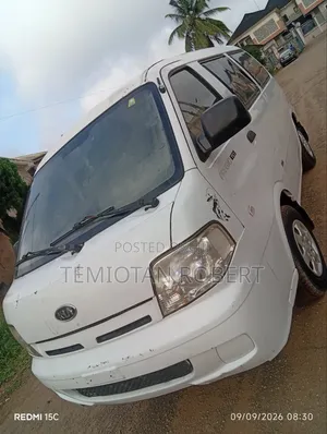 Kia Pregio 2001 White