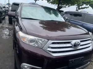 Toyota Highlander Limited 2012 Burgundy
