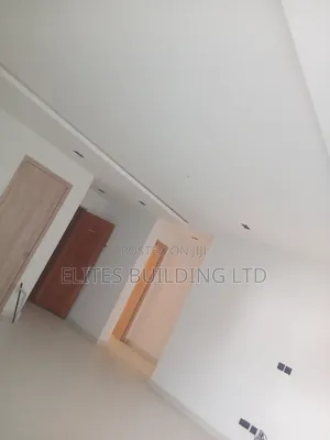 Furnished 2bdrm Block of Flats in Ph1, Lekki Phase 1 for rent