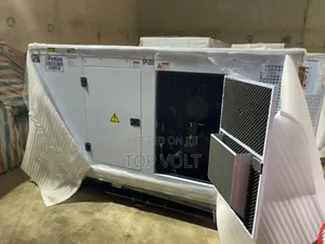 200KVA Diesel Generator With Soundproof Canopy