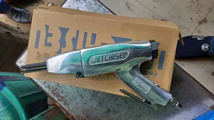 Nitto Kohki JEX-24 Jet Chisel, Which Is a Heavy-Duty Pneumatic Air