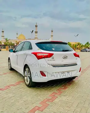 Hyundai Elantra 2015 White