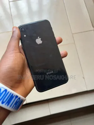 Apple iPhone XR 64 GB Black