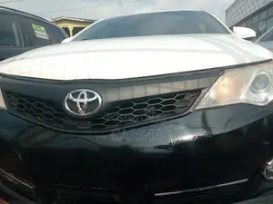 Toyota Camry 2012 White