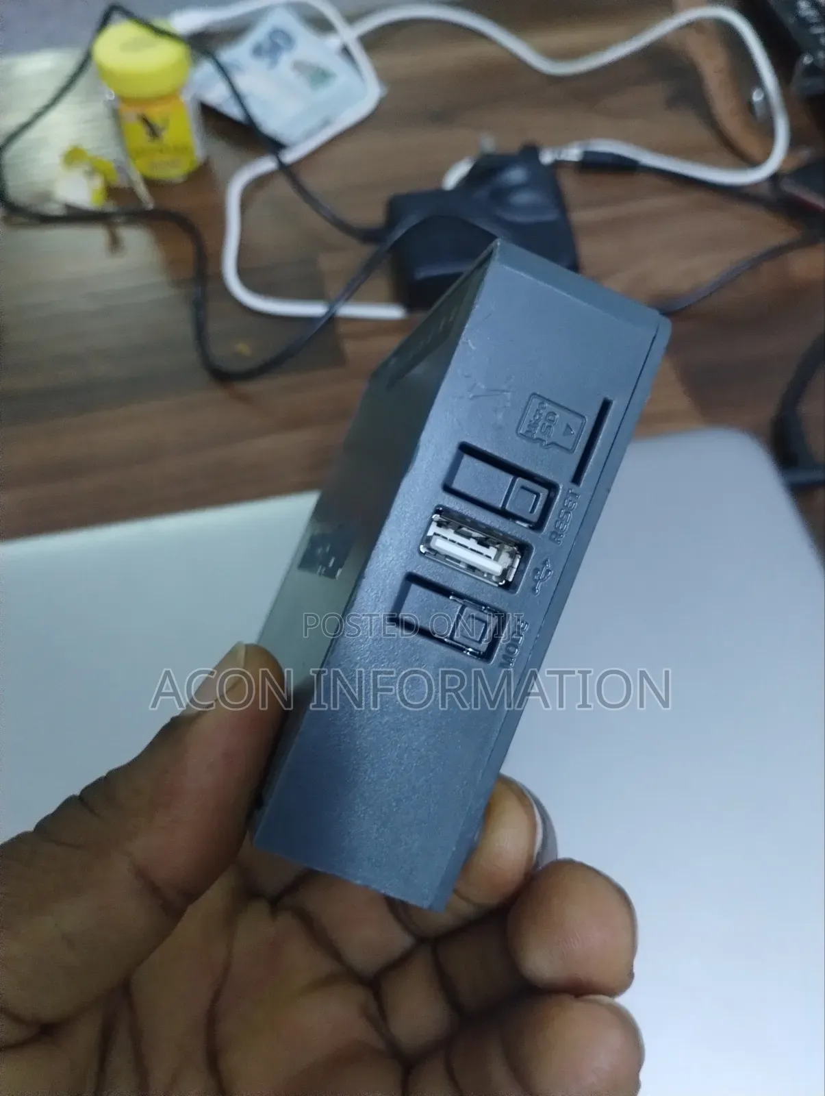 MikroTik Hex S RB760iGS