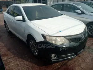 Toyota Camry 2012 White