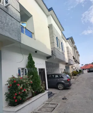 4bdrm Duplex in Abraham Adesanya Estate for rent