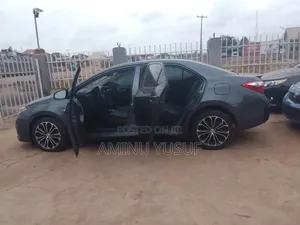 Toyota Corolla 2015 Gray