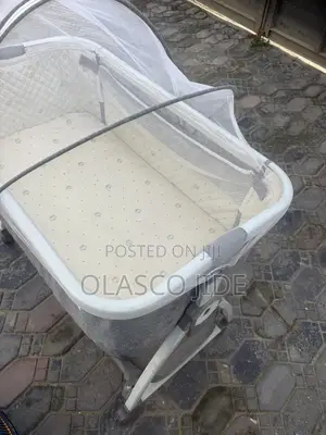 Baby Cut With Bed