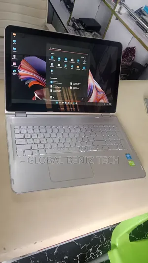 Laptop HP Envy x360 16GB Intel Core i7 SSD 256GB
