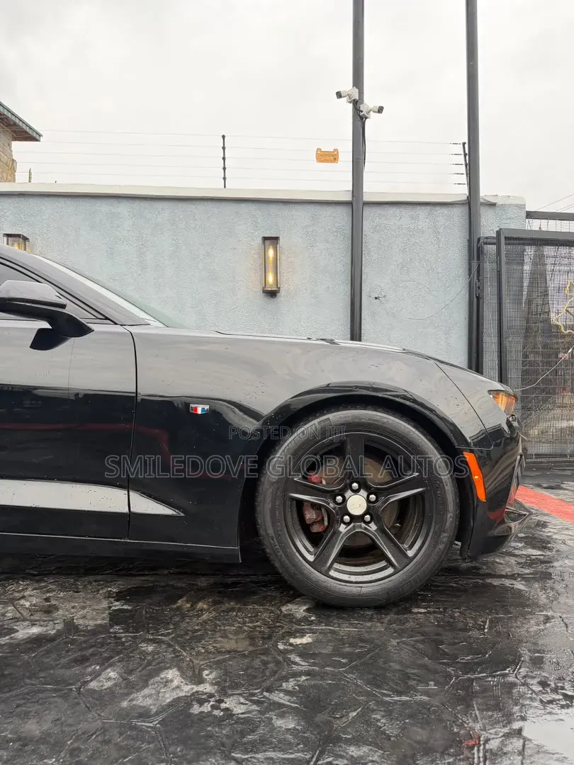 Chevrolet Camaro 2017 Black