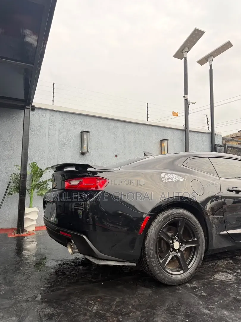 Chevrolet Camaro 2017 Black