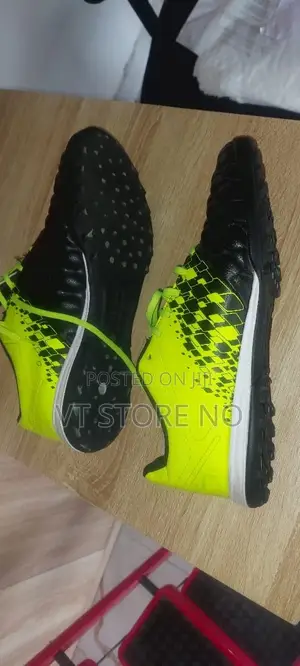 Kipsta Football Boots