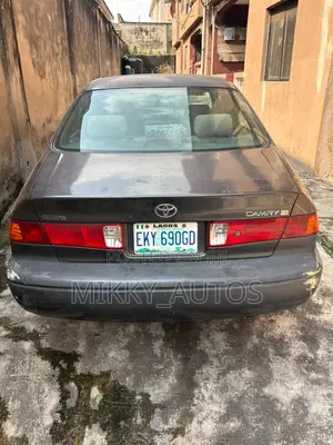Toyota Camry 2003 Gray