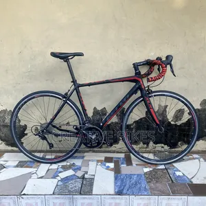 Clean Black Red Professional 9speed Road Bike, Carbon Fork, Size 54