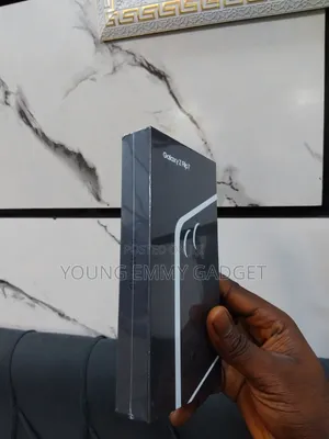 New Samsung Galaxy Z Flip7 512 GB Blue