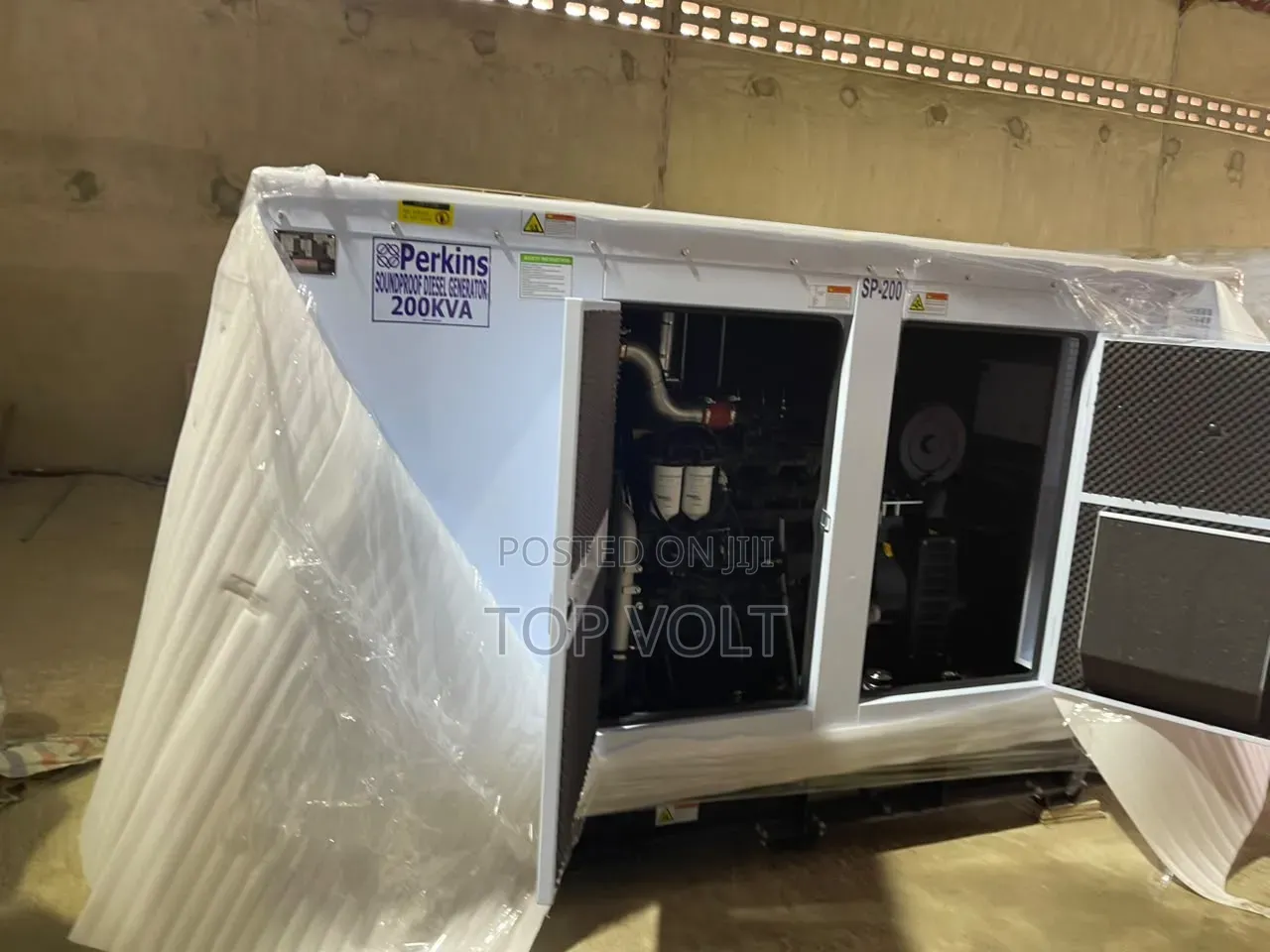 200KVA Soundproof Generator for Businesses