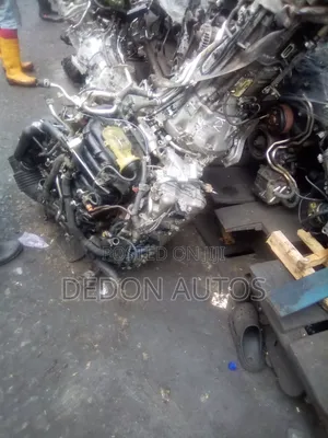 Toyota Tundra 2007-2021 Engine and Transmission.