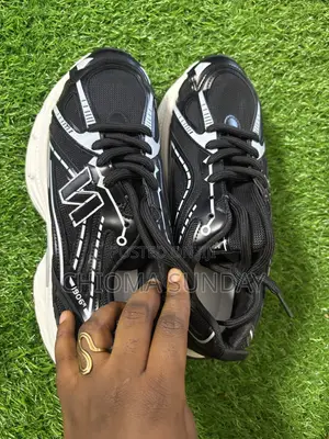 Unisex Sneakers Size 44 and 45