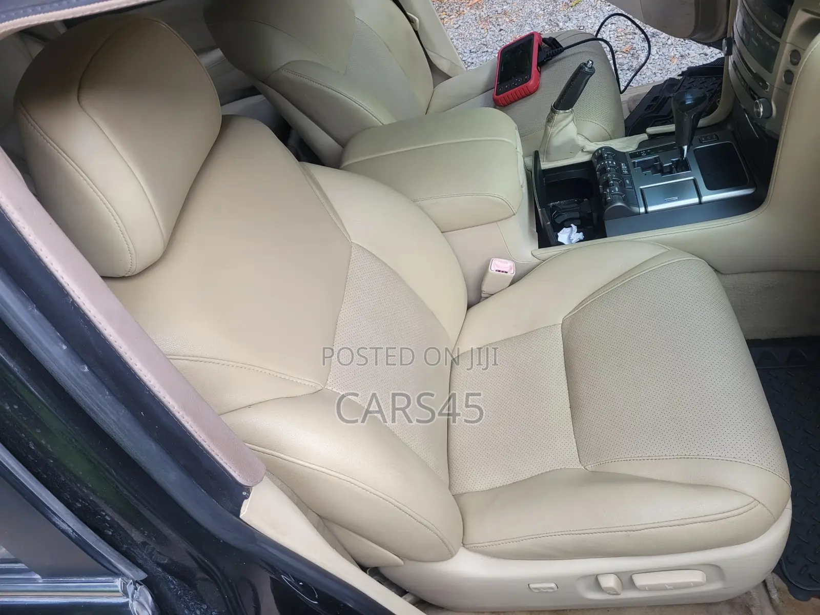 Lexus LX 570 2012 Black