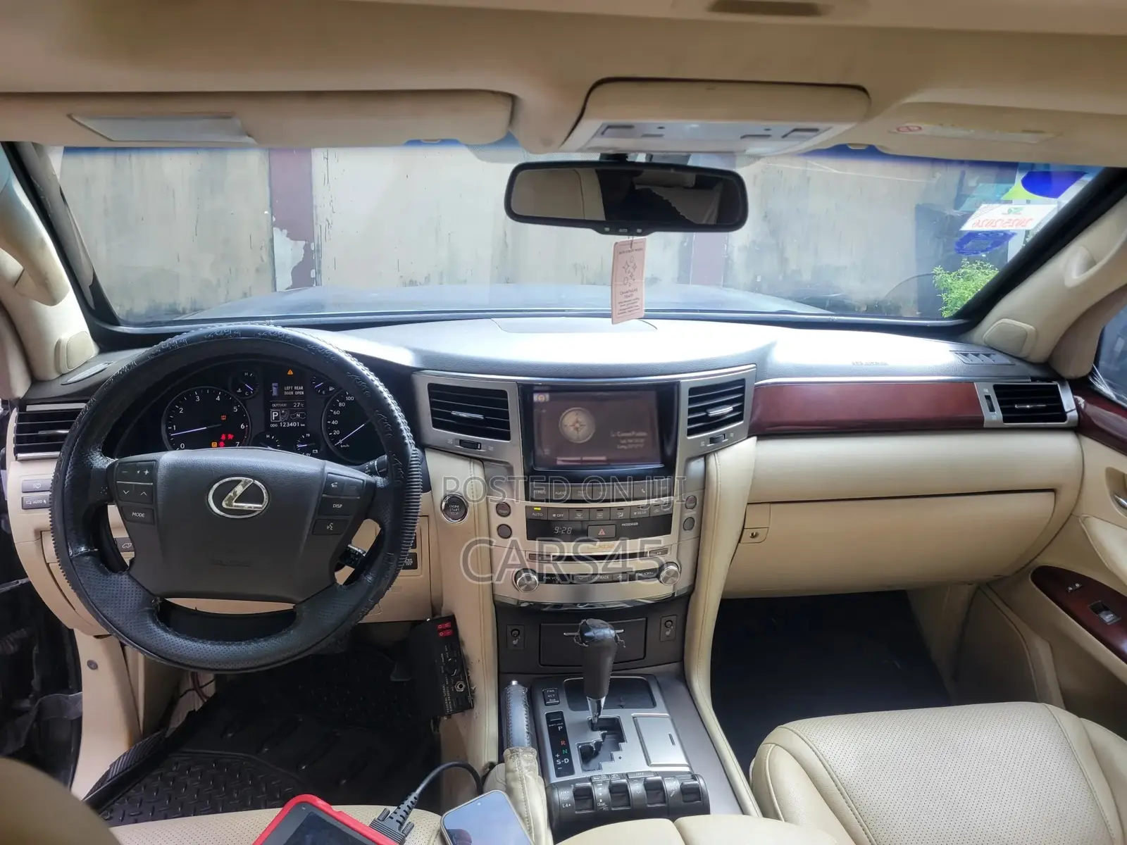 Lexus LX 570 2012 Black