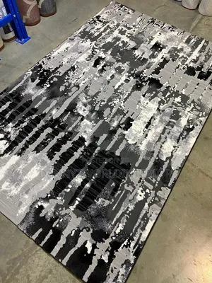 Luxurious Centre Rug