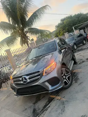 Mercedes-Benz GLE-Class AMG GLE 43 4MATIC 2018 Gray