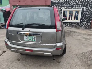 Nissan X-Trail 2005 Gray