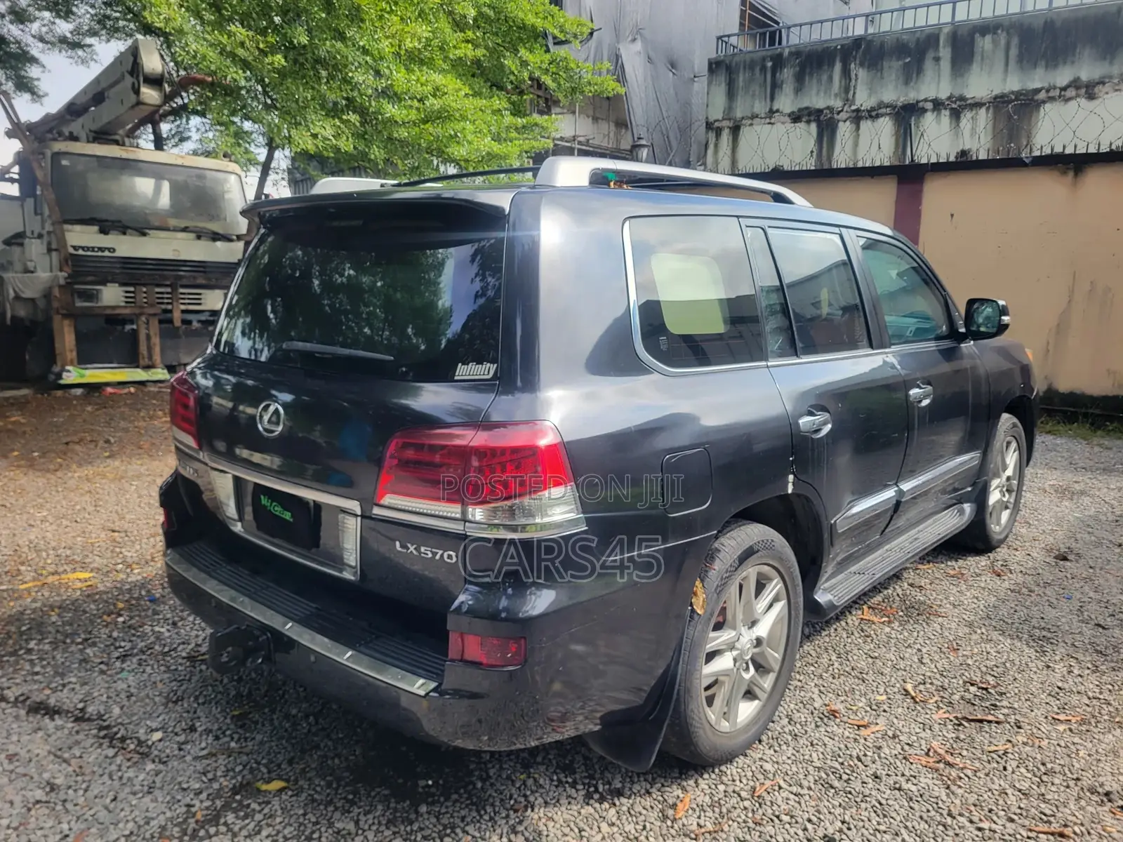 Lexus LX 570 2012 Black