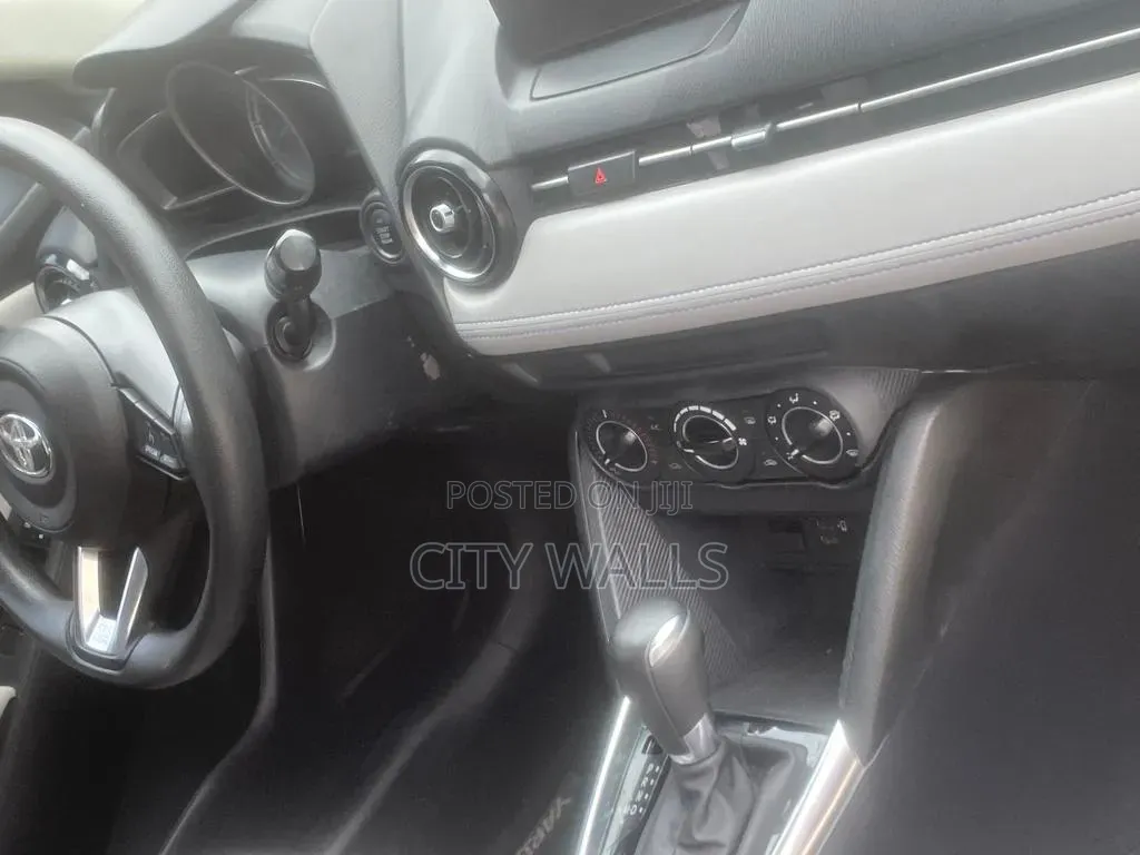 Toyota Yaris 2020 White