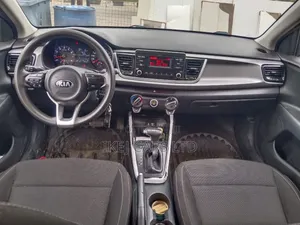 Kia Rio 2020 Gray