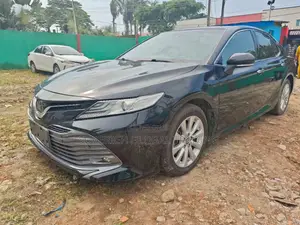 Toyota Camry 2021 Black