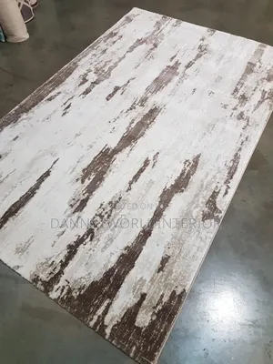 High Quality Centre Rug