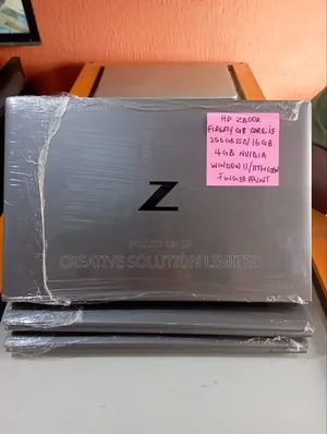 Laptop HP ZBook Firefly G8 16GB Intel Core i5 SSD 256GB