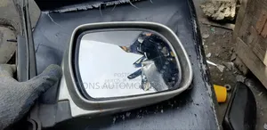 Toyota Seinna 010 Side Mirror Right Hand Side Auto Folding With Led