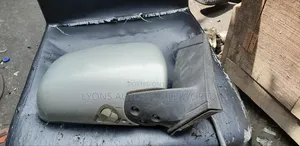 Toyota Seinna 010 Side Mirror Right Hand Side Auto Folding With Led