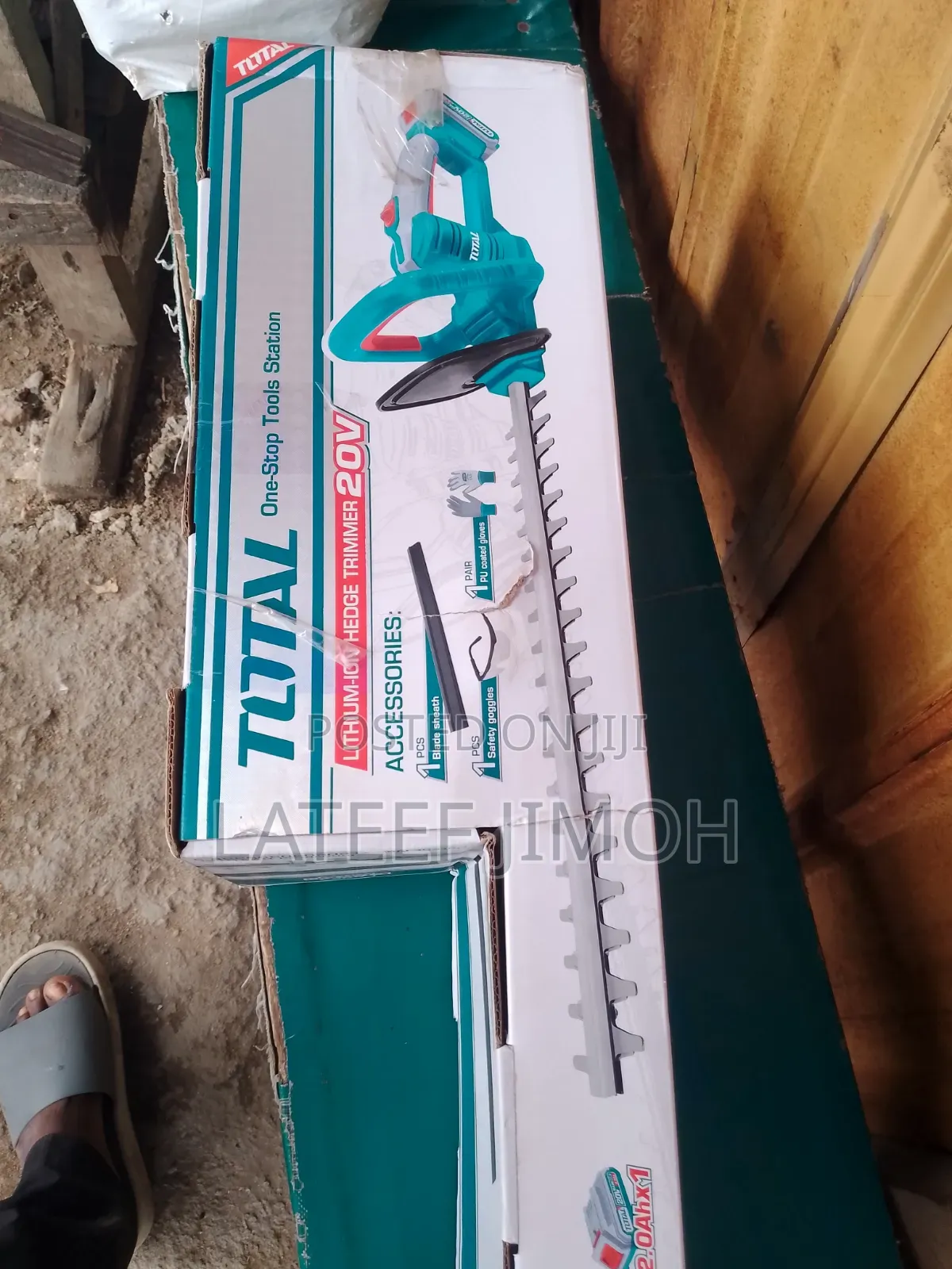 Lithium Hedge Trimmer