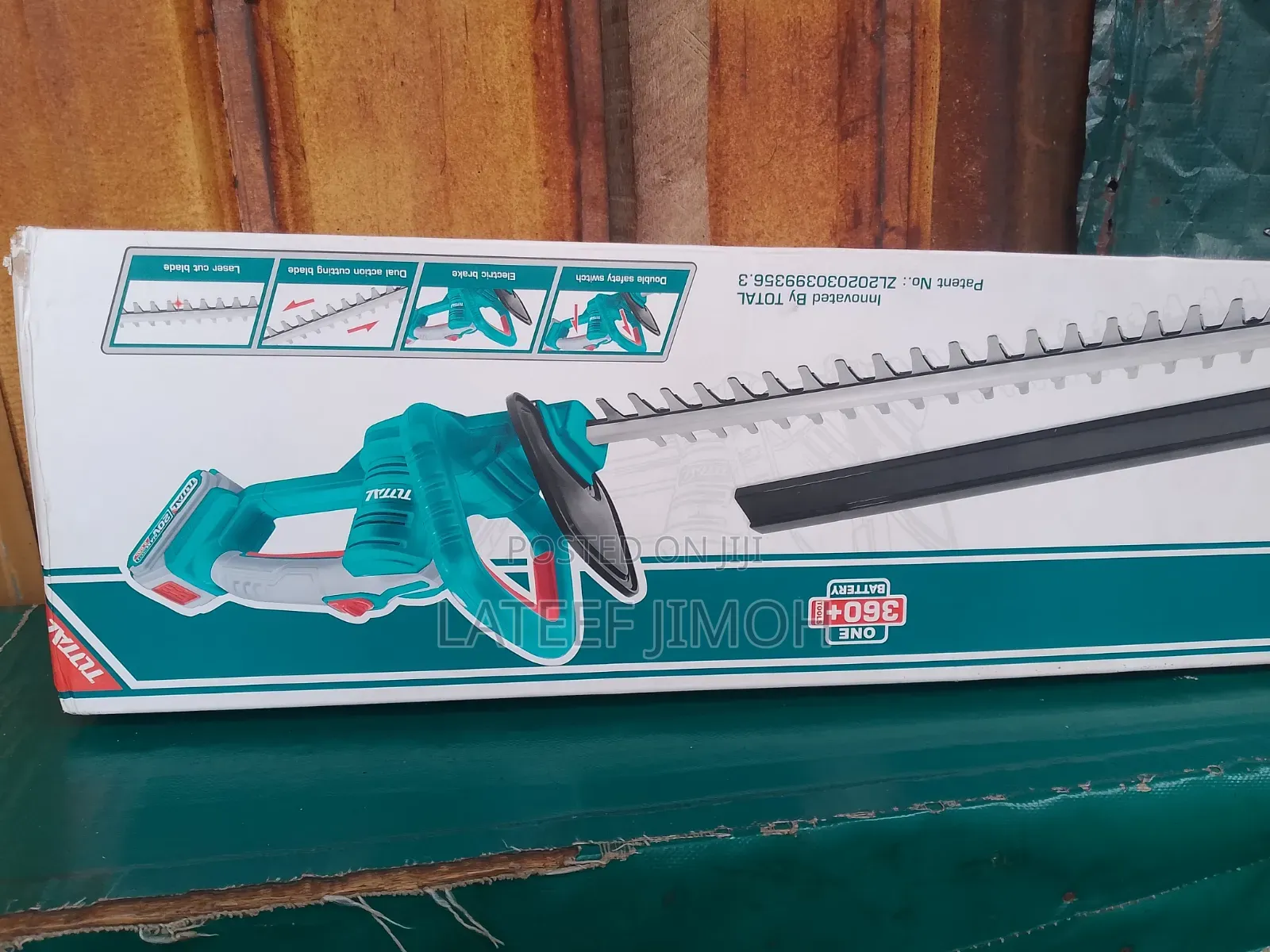 Lithium Hedge Trimmer